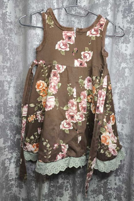 Нарядное теплое платье-сарафан для девочки 4–6 лет, длина 56-48 см