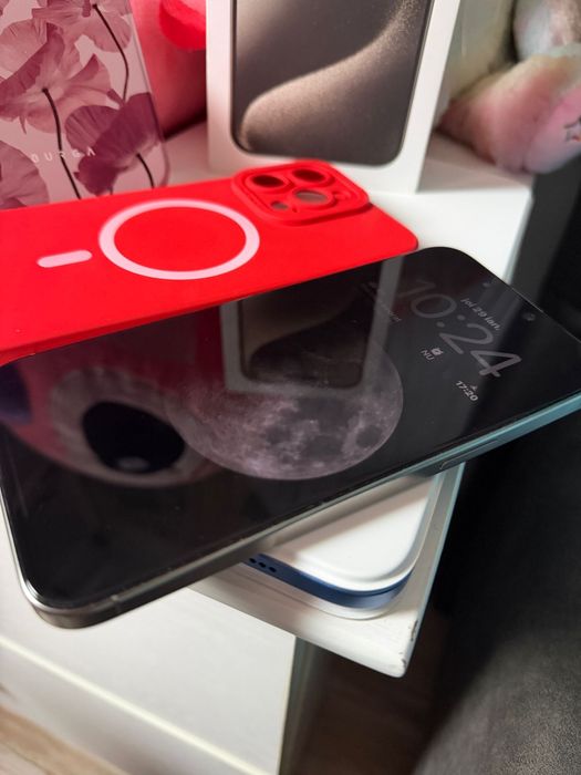 Vând Iphone 15 Pro max