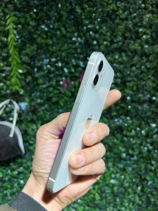 Iphone 12  128 ideal