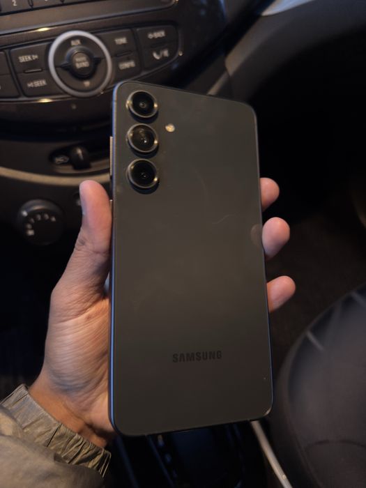 Samsung S24 FE ideal