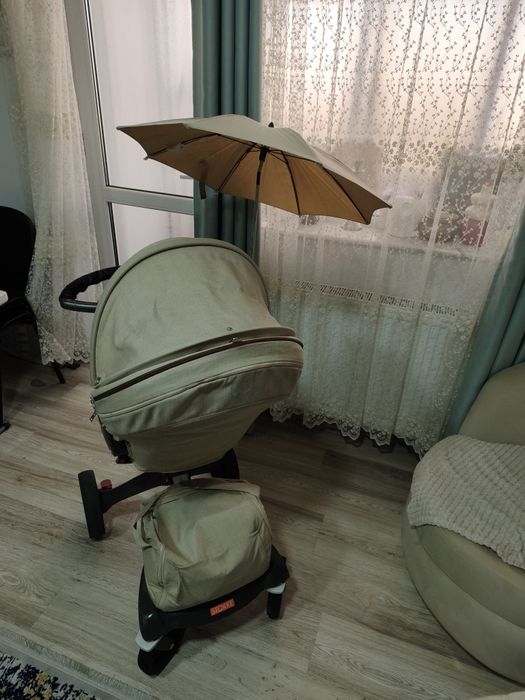 Vând căruț Stokker 2 in 1 + mașina copii.