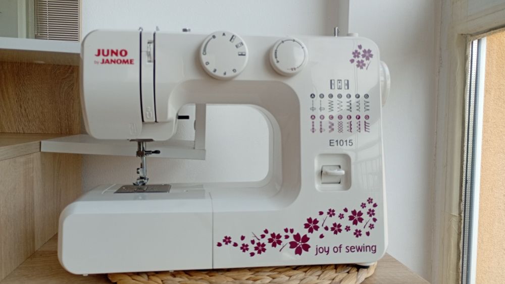 Шевна машина JANOME JUNO E1015 в гаранция