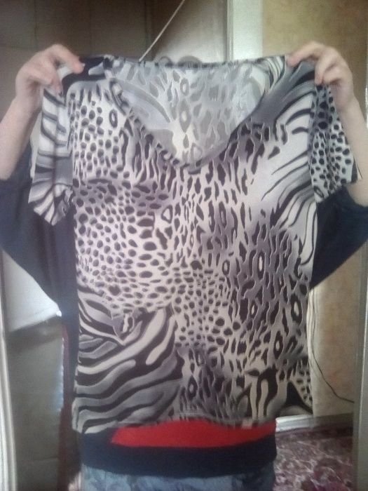 Женская кофточка