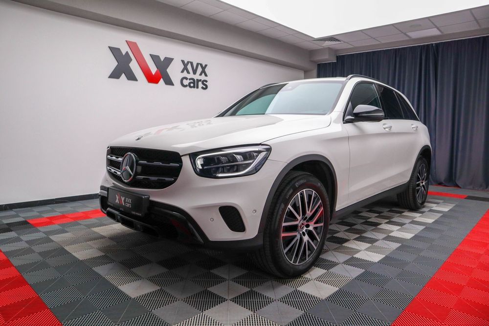 Mercedes-Benz GLC Mercedes GLC 300 de 4Matic Tempomat Parktronic Scaune incalzite LED