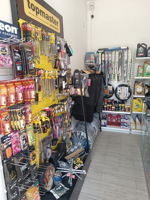 Продава се Магазин в Карлово - 20 кв.м за 179 €/кв.м - Снимка #2