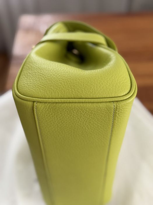 Geanta Laura Maxim Brit mediu lime (noua)