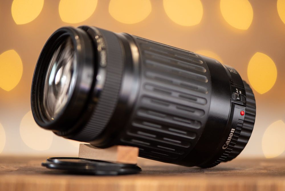 Canon фотоапарат + два обектива и светкавица комплект Канон