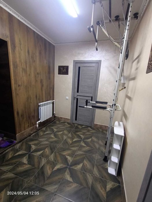 Продам коттедж р-н Аквапарка.