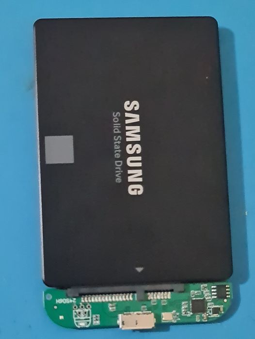 PS5 Slim vzlom 10.01 verciya 1 TB Xotira