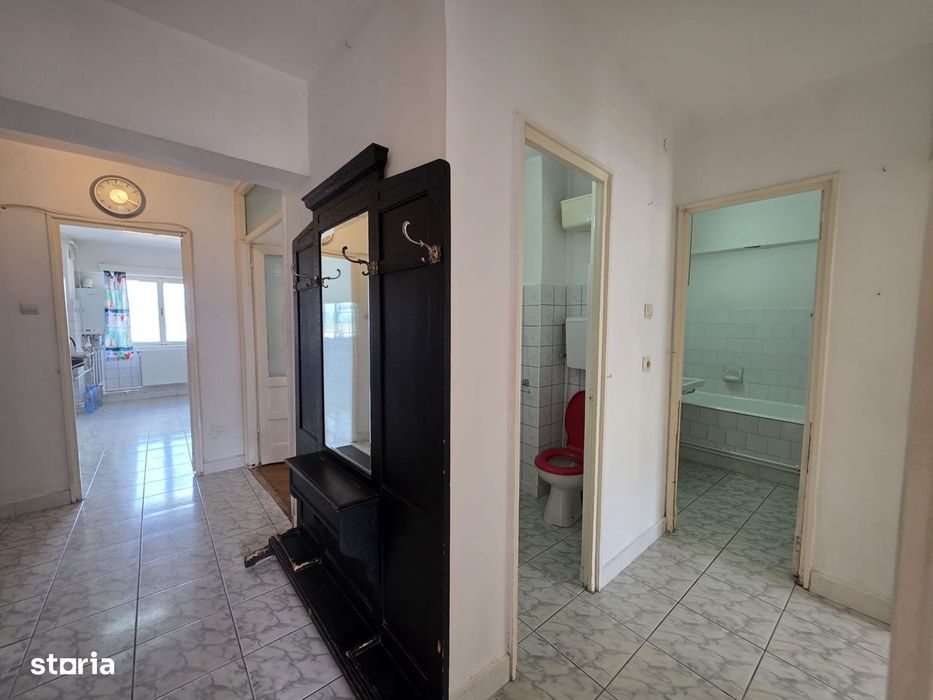 Apartament 3 camere decomandat Deva Bulevardul Decebal–Galeria de Arta