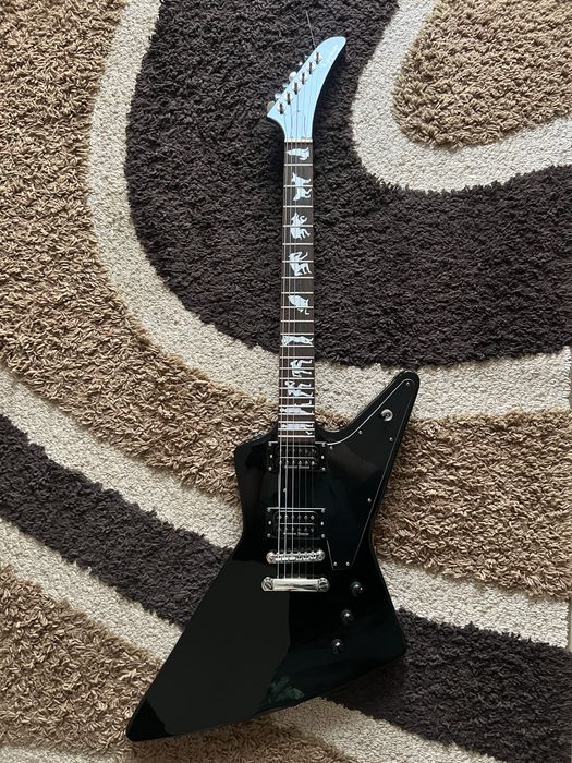 Epiphone Explorer EB - upgraded