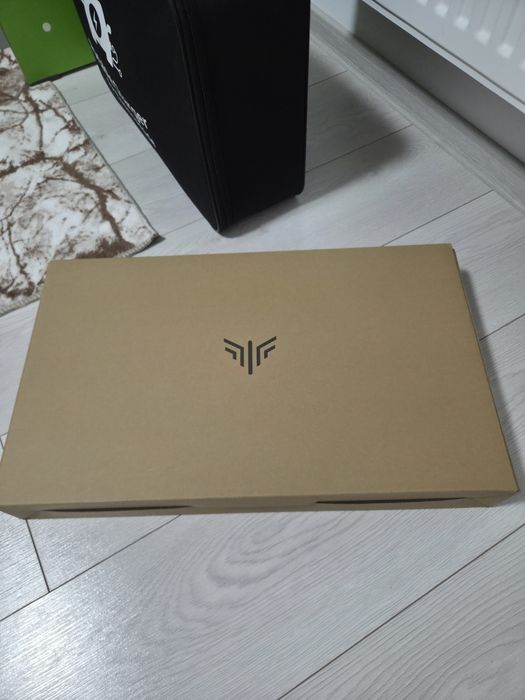 Laptop gaming sigilat