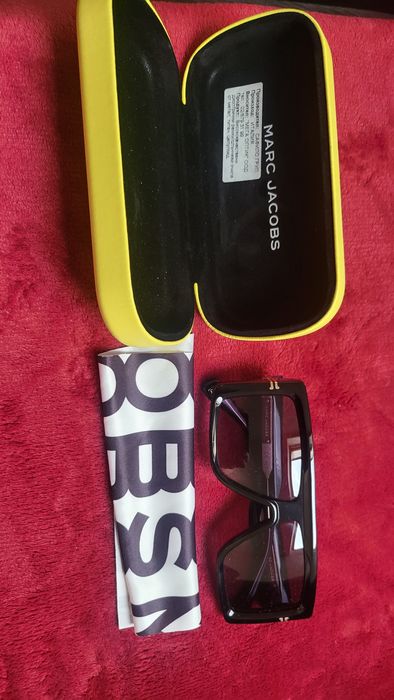 Слънчеви очила D&G, FendiI, Carrera, Marc Jacobs, Vogue и др.