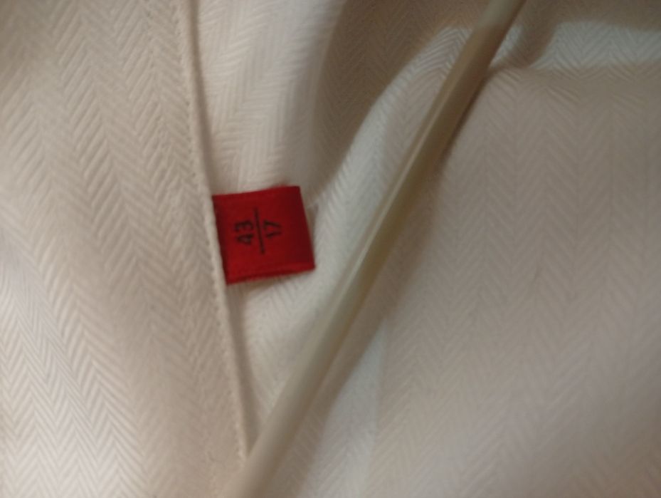 OFERTA URGENT Hugo boss cămașă super oferta