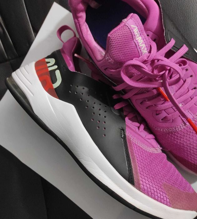 Дамски маратонки Nike