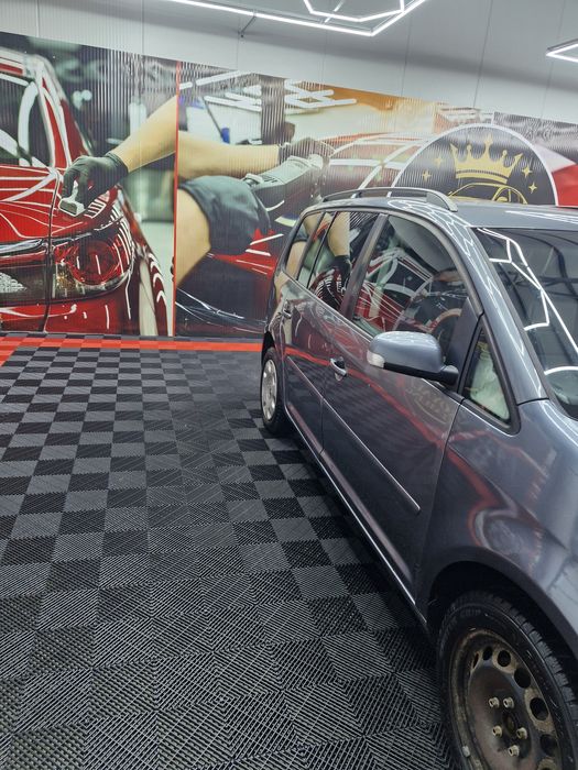 Wturan 7locuri, an 2004 preț 2500e negociabil tlf