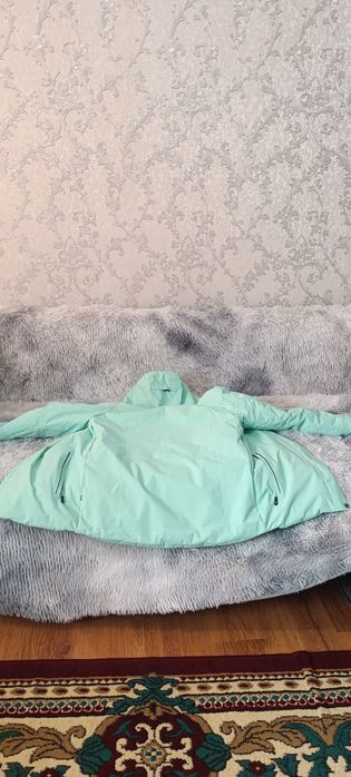 Горнолыжная куртка