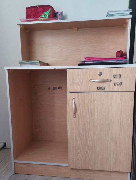 Продам тумба и парта