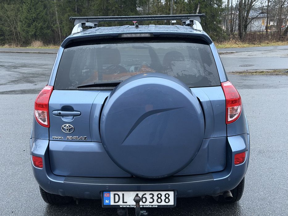 Toyota Rav 4 2006 4x4  2.2 diesel in curand in Romania