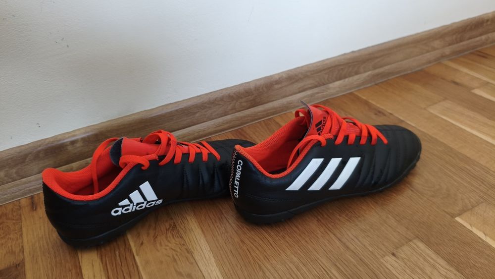 Обувки за момче adidas, nike, bench