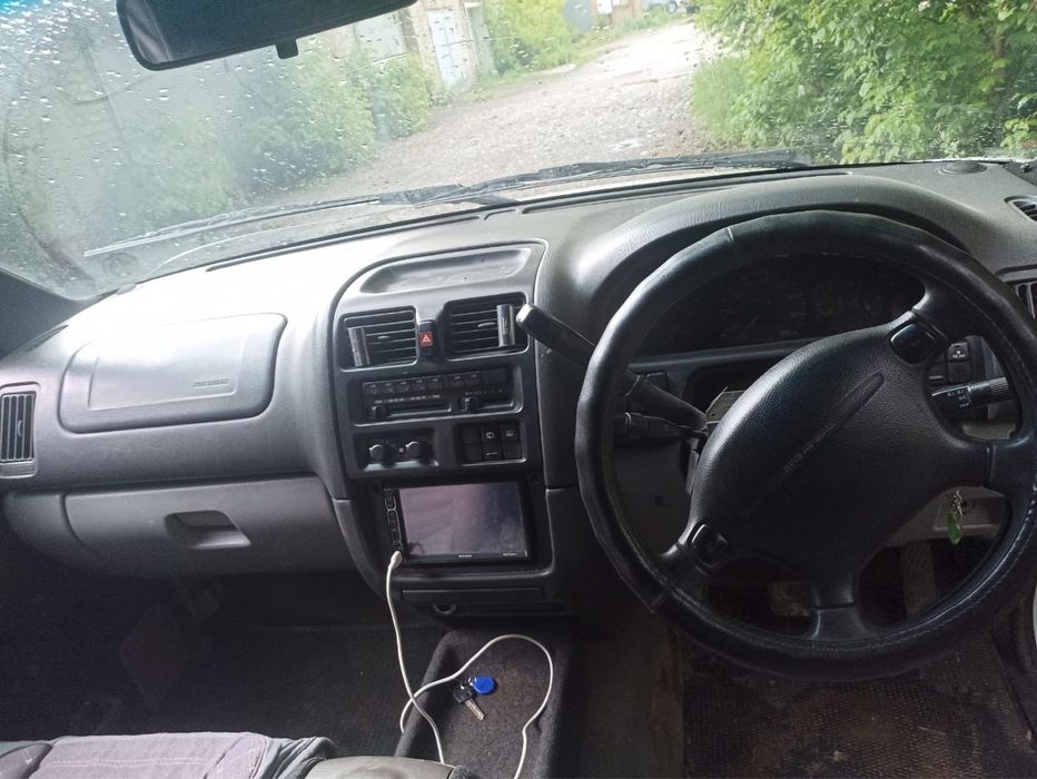 Продам Мазда MPV 97г