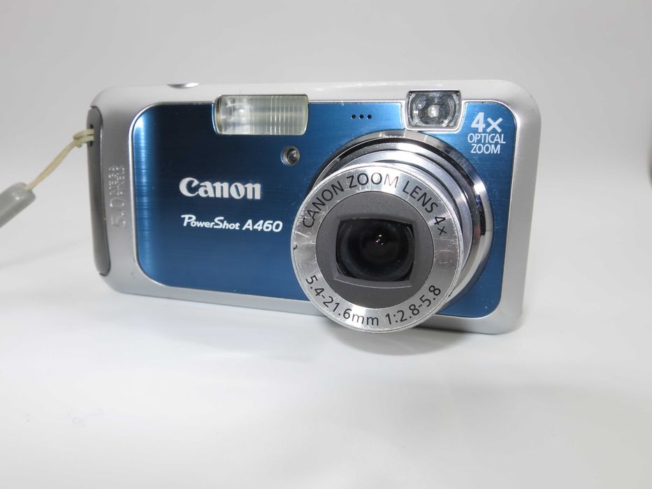 Canon PowerShot A460 компактен цифров фотоапарат, дигитална камера в син цвят, перфектно състояние, работи отлично!
