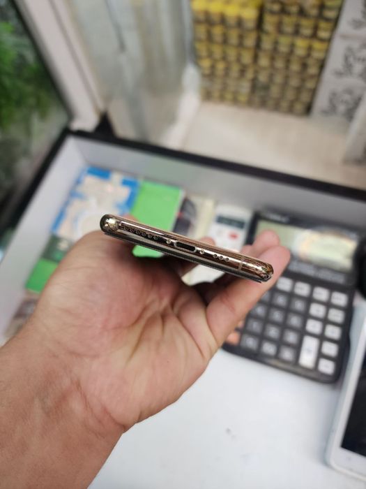 Iphone 256gb karopka bor