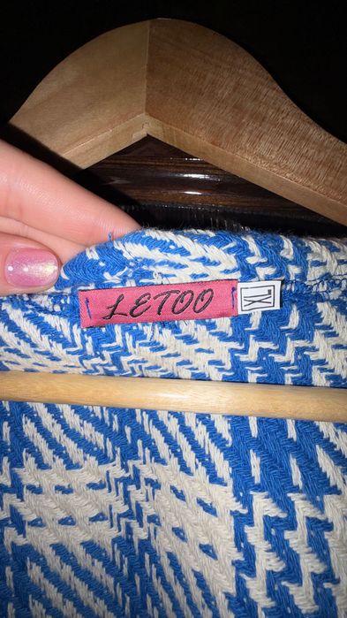 Синьо и кафяво палто с дълги ръкави 2 за тази цена!!