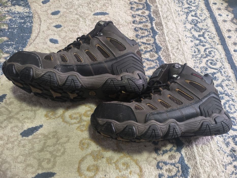 Ботинки трековые