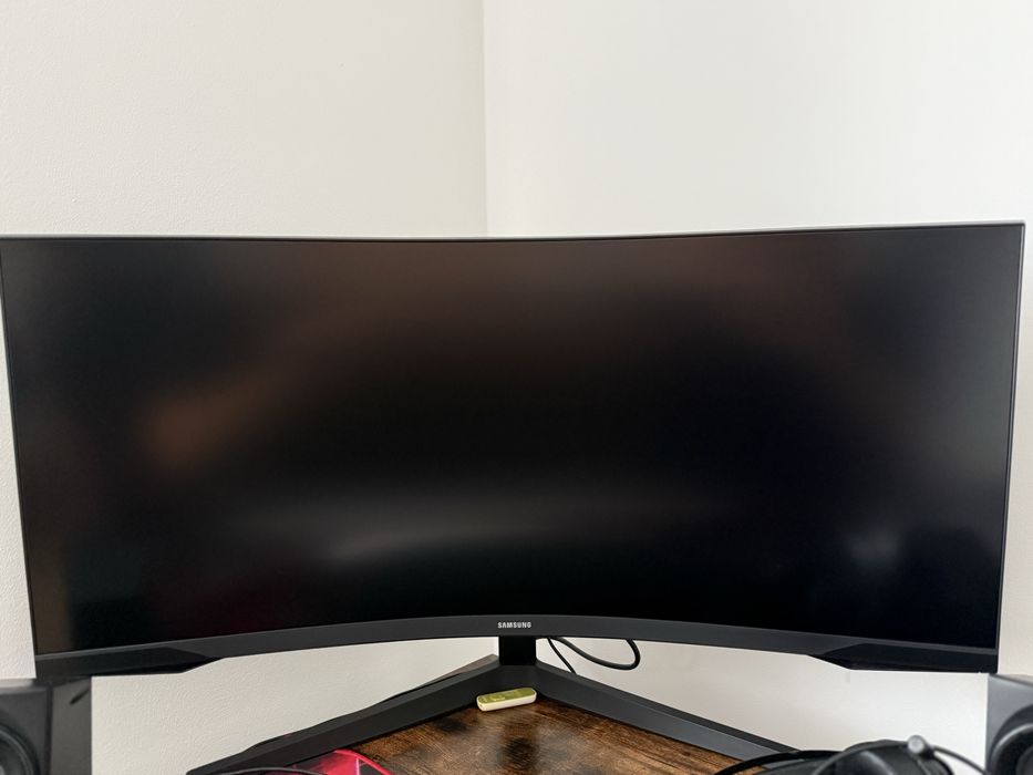 Monitor Curbat Samsung Odyssey G5 34 inch Curbat 165Hz WQHD impecabil fullbox