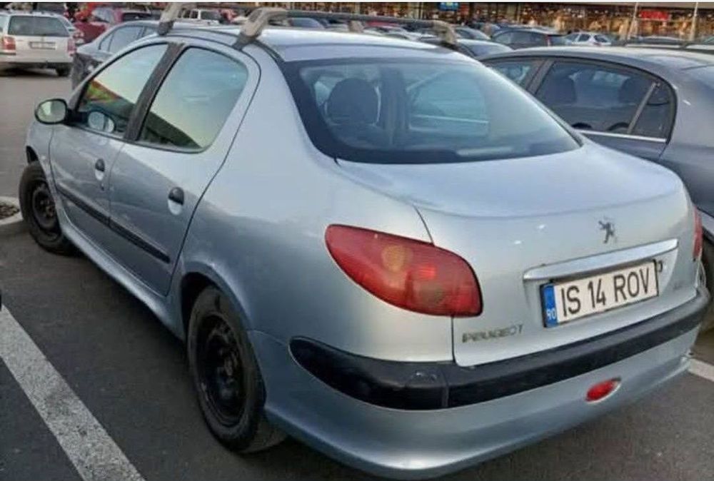 PEUGEOT 206 2008 — imagine 8