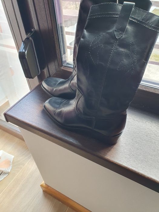 Cizme din  piele