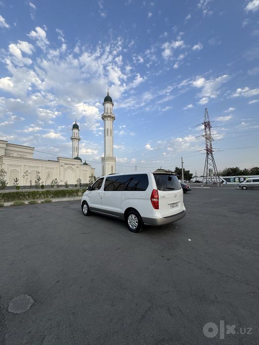 Hyundai starex h1