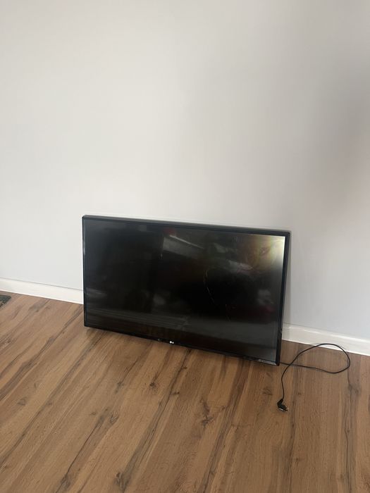 Телевизор LG б/у