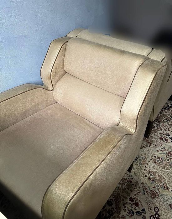 Продам 2 кресла от комплекта