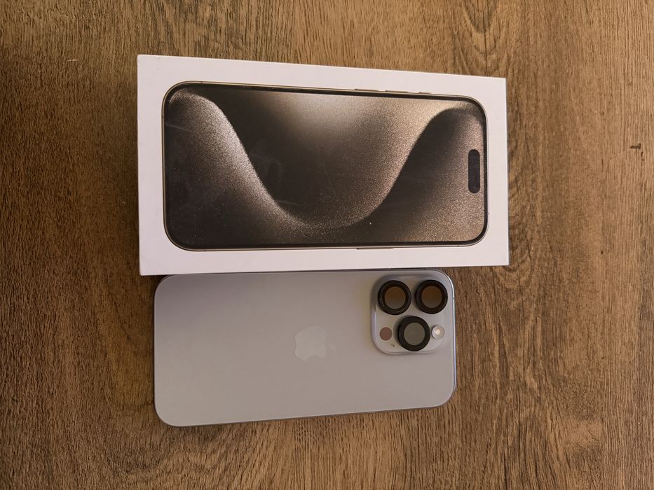 Iphone 15 pro 88% battery