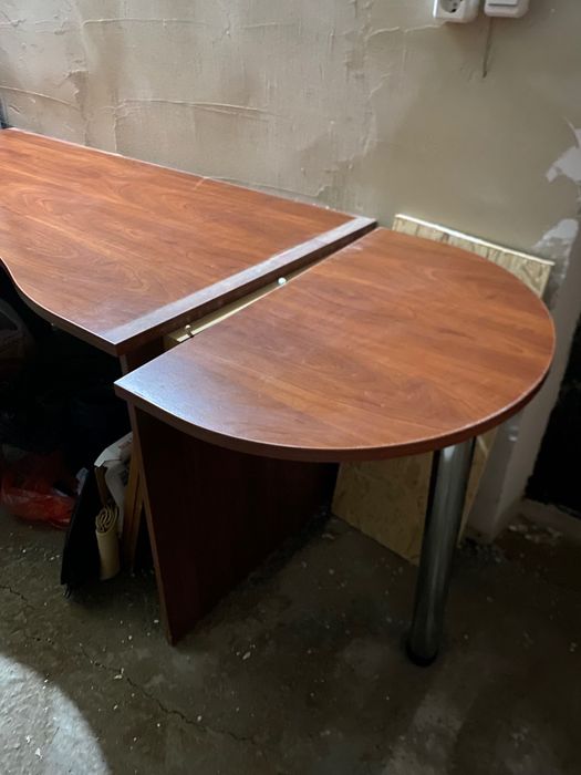 Стол компьютерный