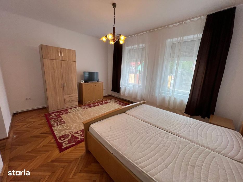Ap.1 camera la casa, se accepta si animale de companie,zona P-ta Cluj