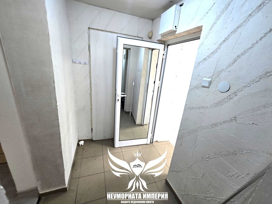 Продава се Магазин в Асеновград - 52 кв.м за 1289 €/кв.м - Снимка #12