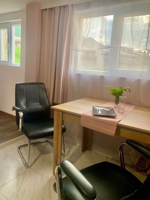 Гарсионера под Наем Враца