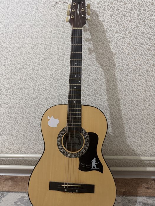 Гитара сатыладыы