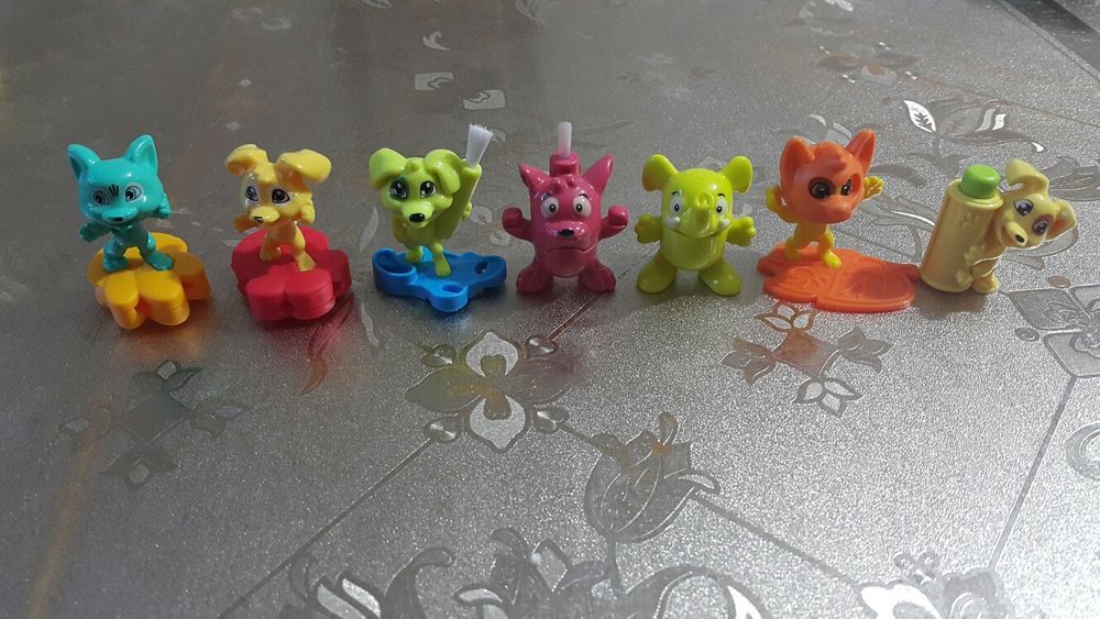 Киндер играчки- kinder surprise