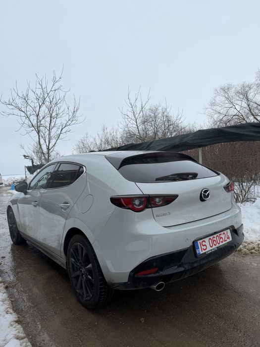 Mazda 3 2025 430 KM 1.5 BENZINA AVARIAT / AVARIATE