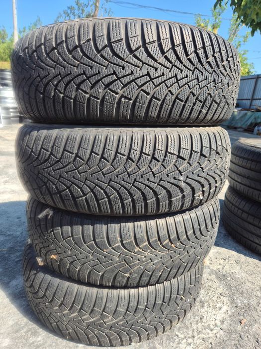 4 Anvelope M+S - 205/60/16  92H - GoodYear UG9 - Stare F BUNA - DOT 2017 !