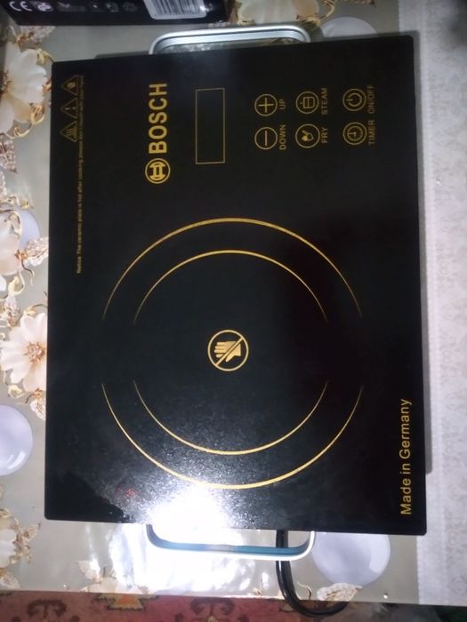 Продаётся плита сенсорная электрическая,ток печка