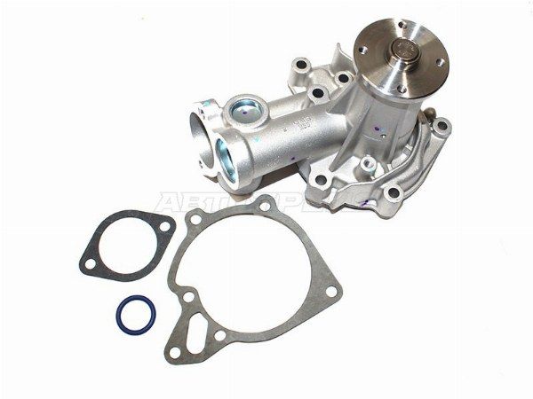 Помпа Mitsubishi Pajero