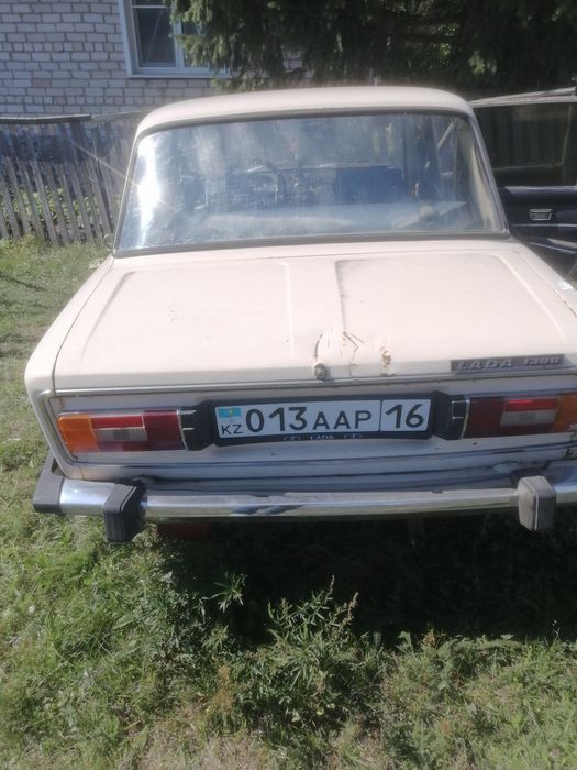Продам авто ваз 21063