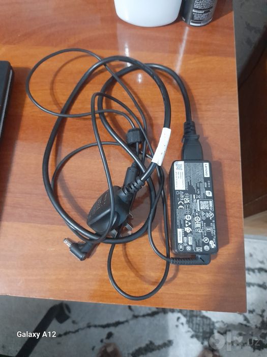 Продаётся ноутбук lenovo