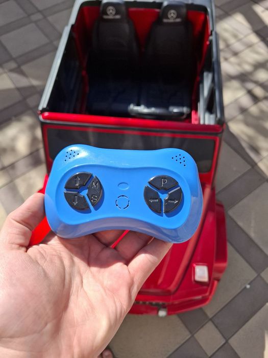 Пултлик мошинча мерседес гелик.