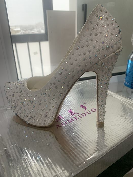 Отдам туфли бесплатно